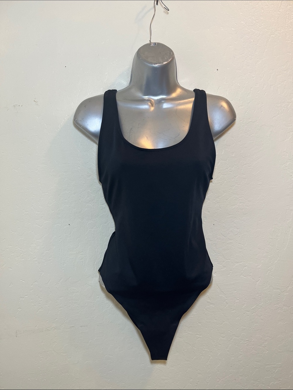 ALO Black Scoop Neck One-Piece Swimsuit Size M